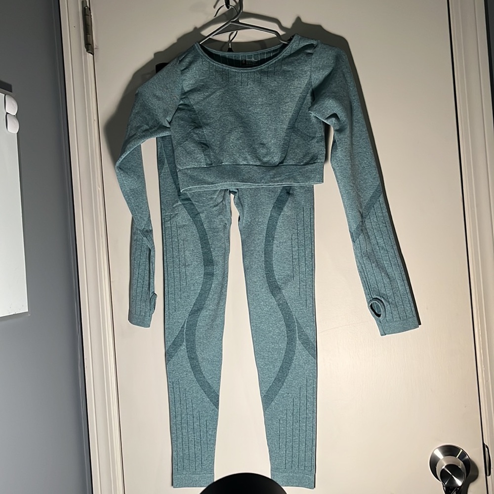 Workout set - Picture 4 of 5